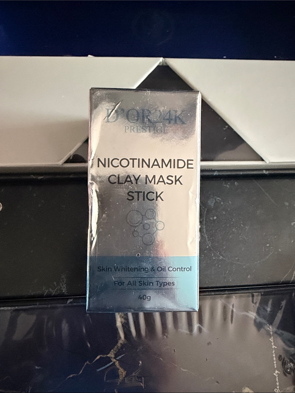 L'Or24k Nicotinamide Clay Mask Stick - Silver/Blue
